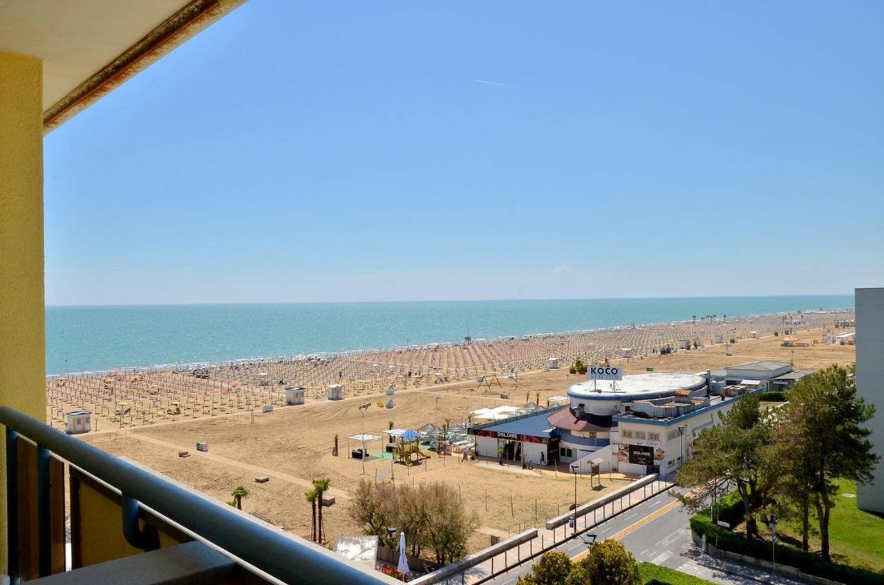 Ferienwohnung Bright Flat Overlooking The Sea - Beahost Bibione Exterior foto